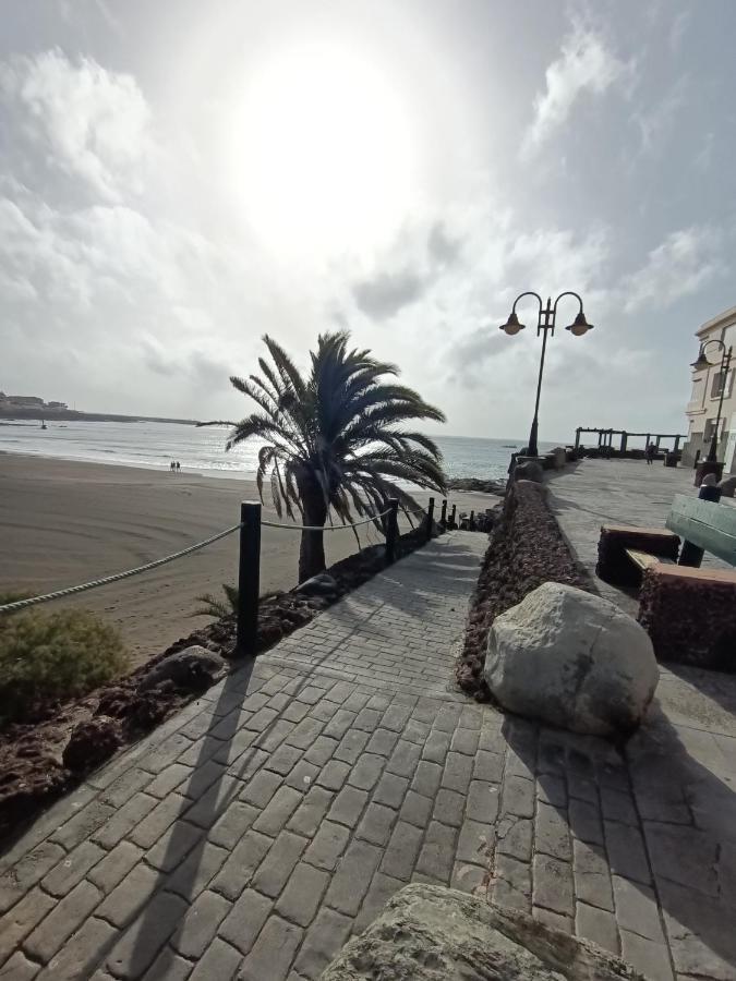 Melenara Beach And Salinetas Beach Telde Exterior photo