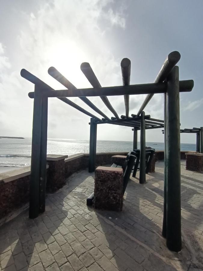 Melenara Beach And Salinetas Beach Telde Exterior photo